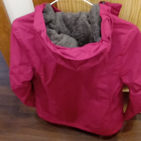 L.LBean - Picture 4 of 4